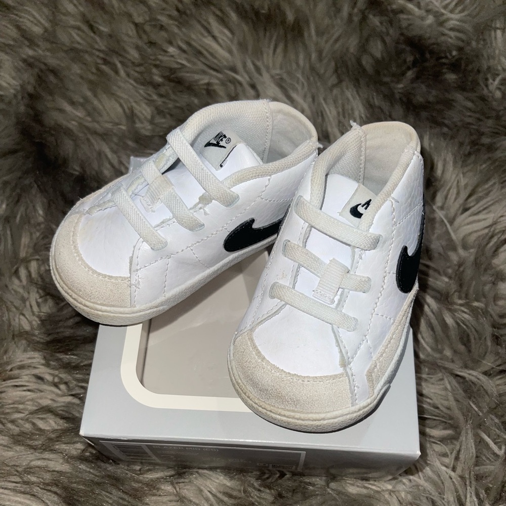 Baby Blazer Mid Sneakers